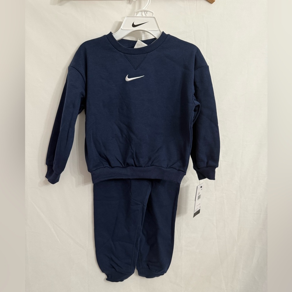 Nike 2 Piece Jogger Set Children’s 5